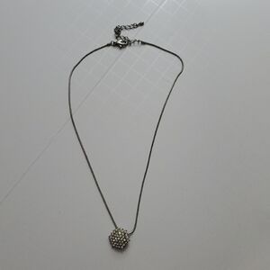 Elegant Silver Necklace with Crystal Pendant (Costume Jewelry)